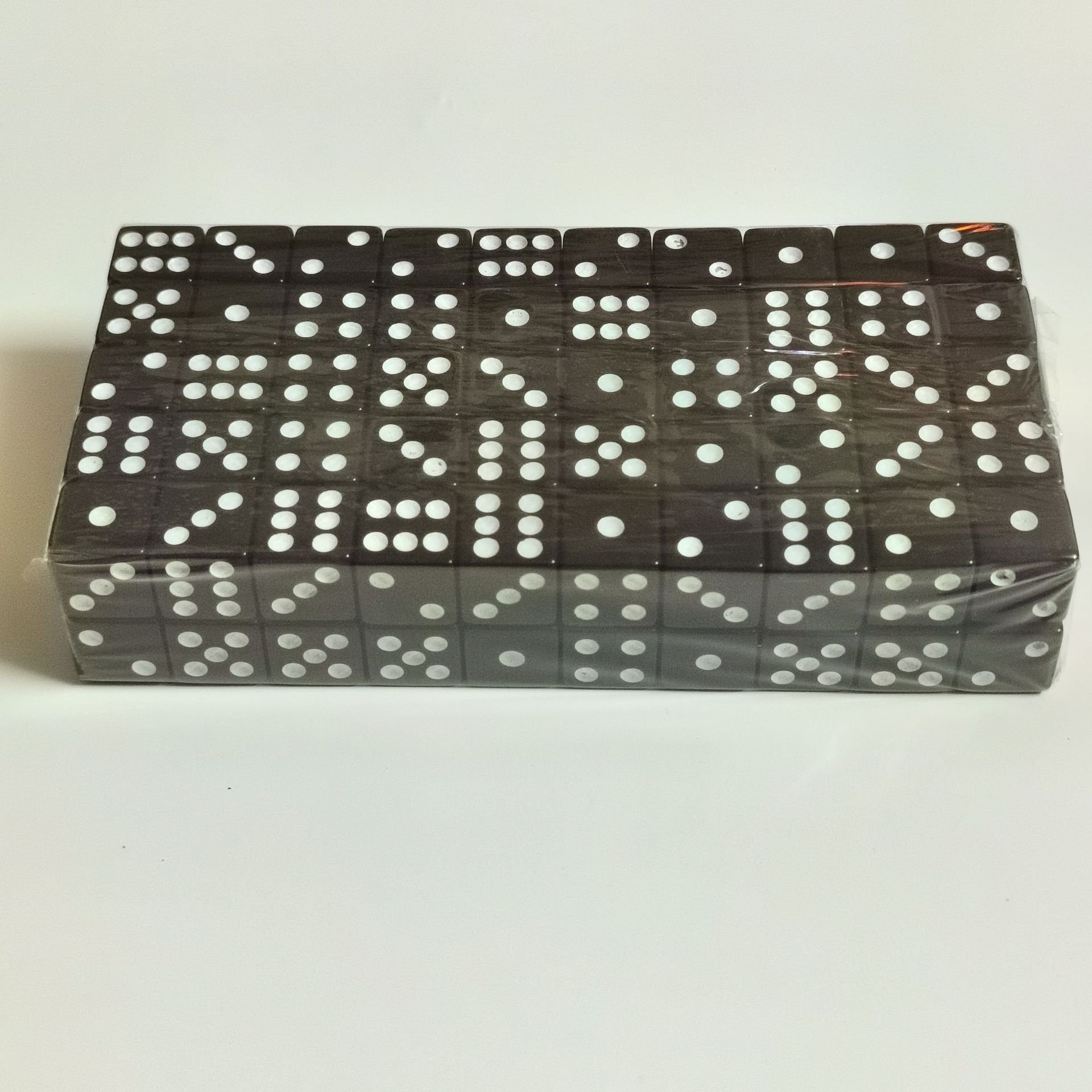 high quality wholesale Dots 12mm custom acrylic games Black Dice for casino card board games