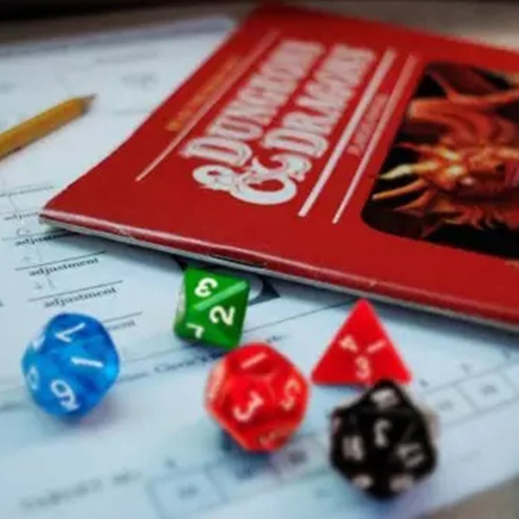 Custom colorful decorate polyhedral wooden dice