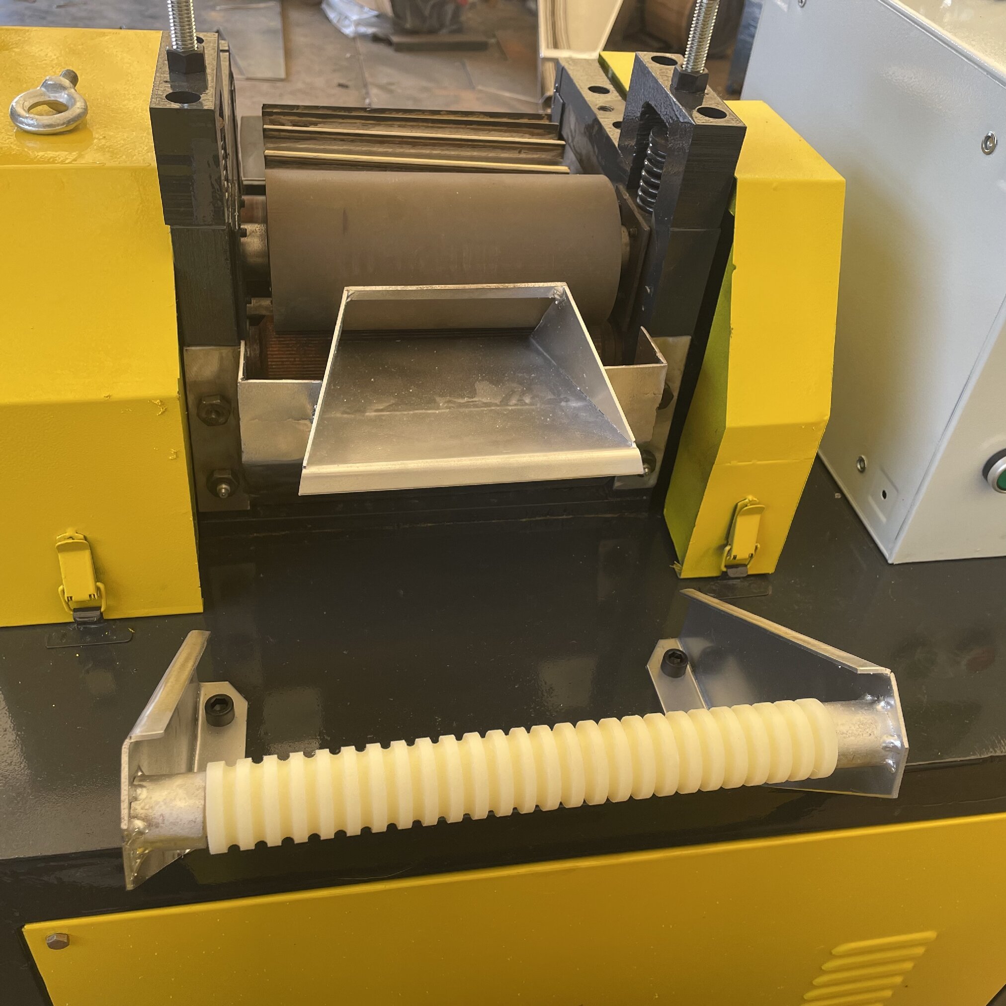 Automatic Hob granulator Exclusive equipment plastic strip cutting and particle machine Plastic Granule dicing cutter