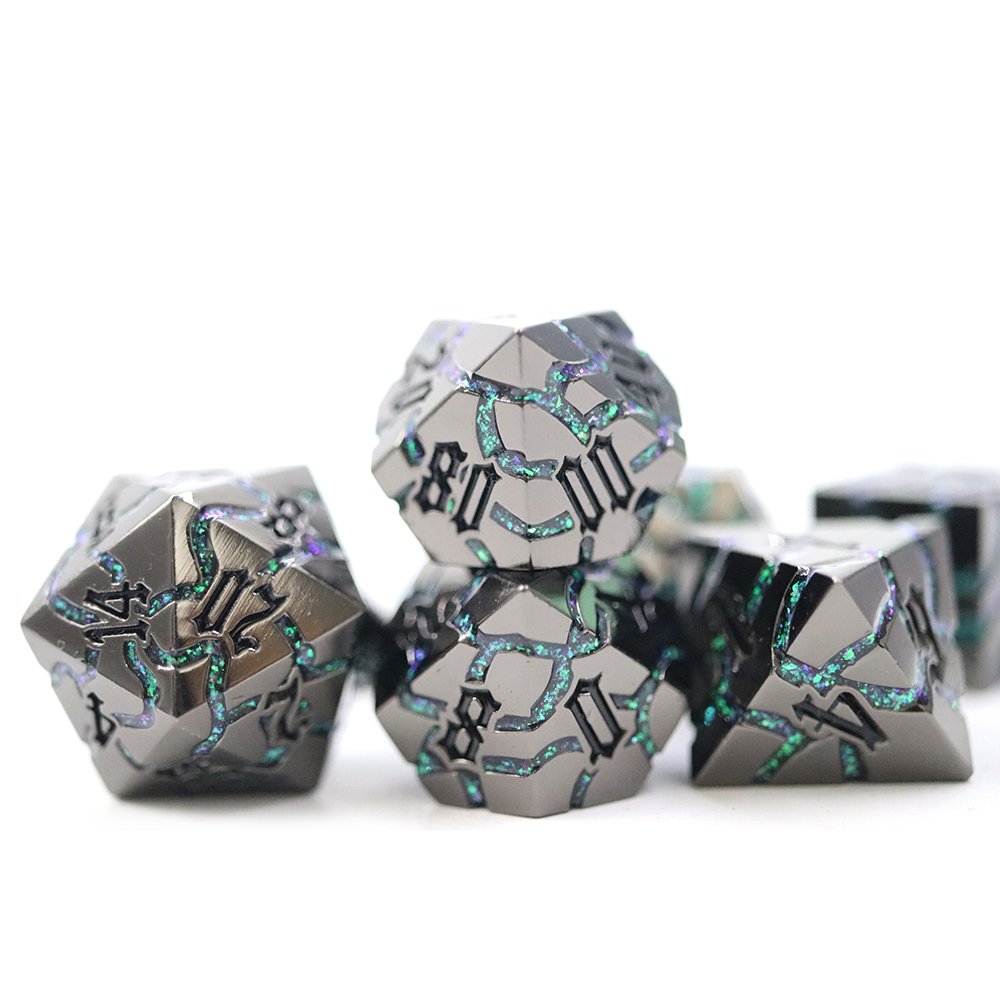 Wholesale Customized 16mm Multi sharp edge sided Mica Black Metal Game Dice Set