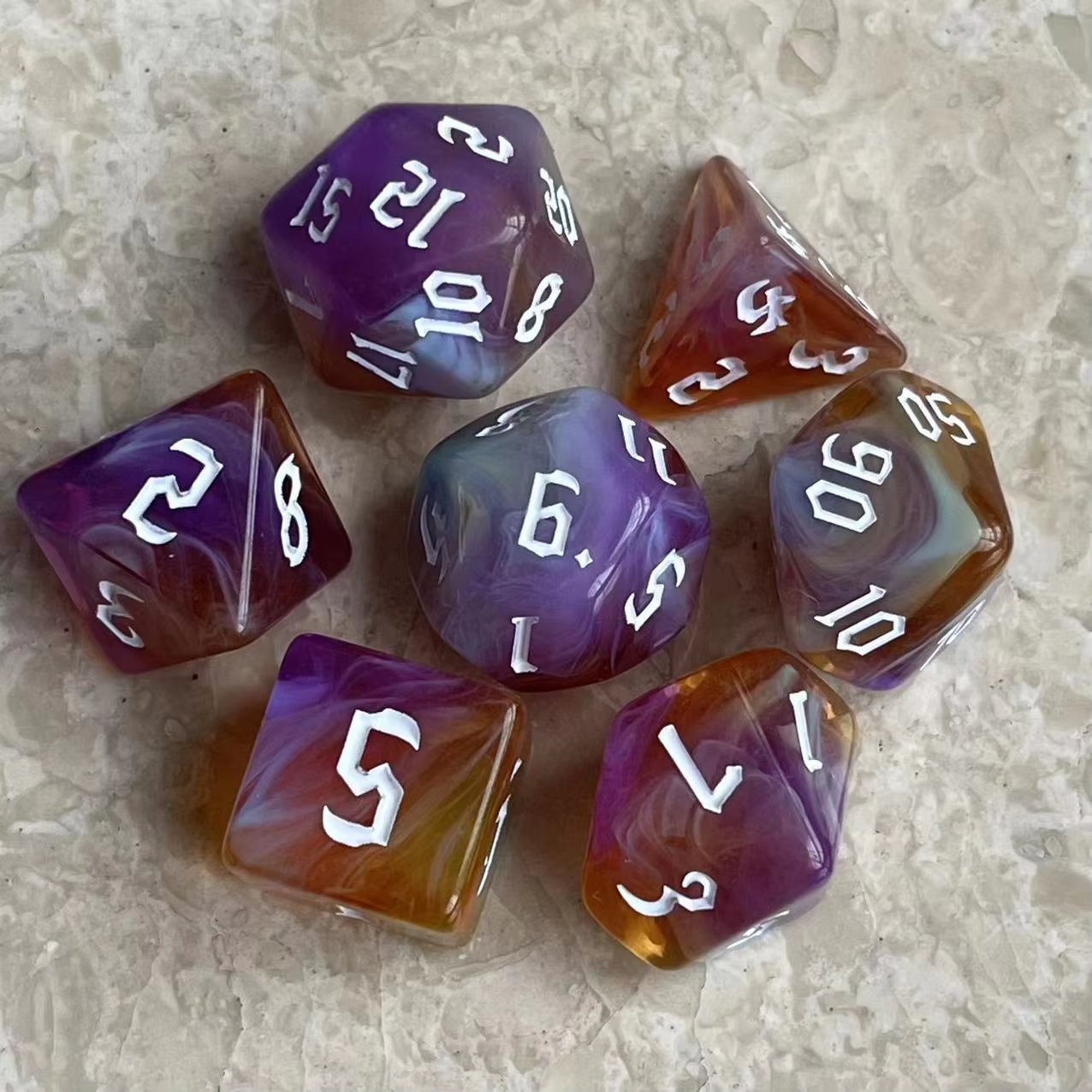 Polyhedron 4 colors mixed translucent role playing game digital resin rpg custom dnd dice set