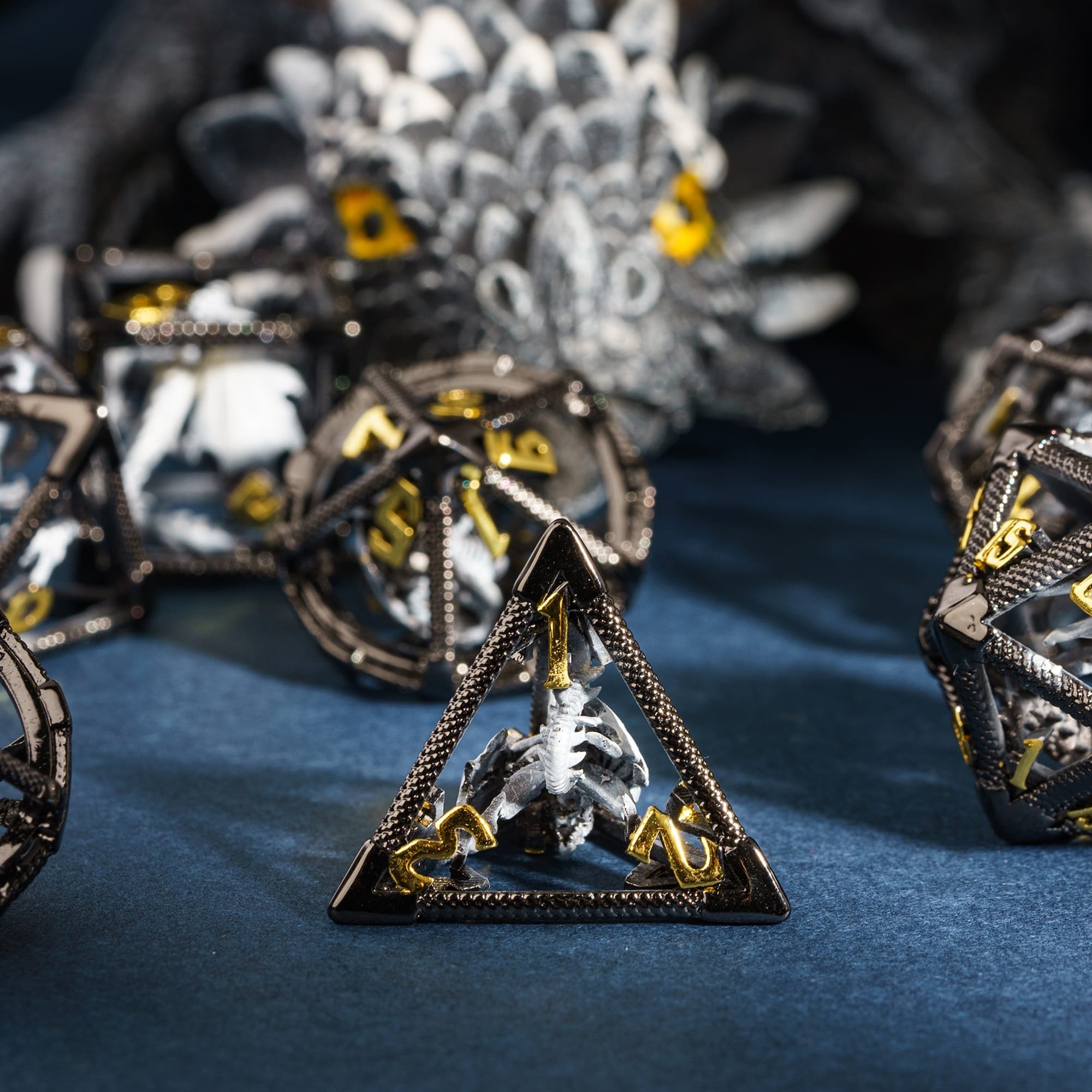 Udixi Polyhedral custom logo rpg dungeons and dragons hollow metal dice game cube set