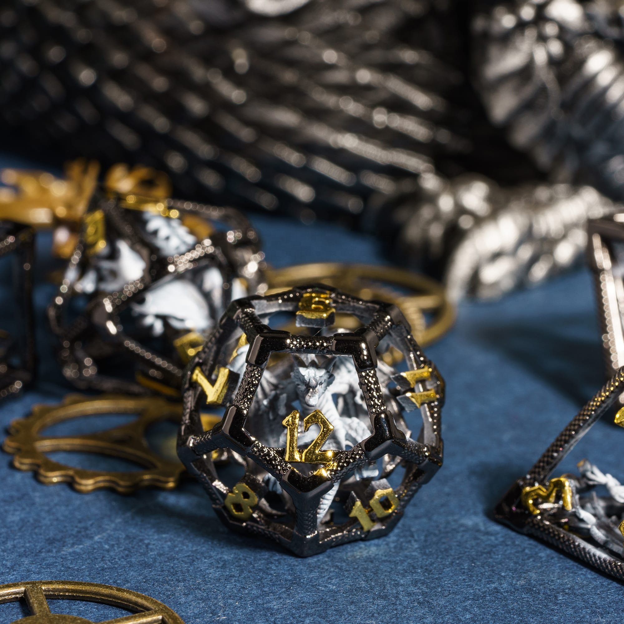 Udixi Polyhedral custom logo rpg dungeons and dragons hollow metal dice game cube set
