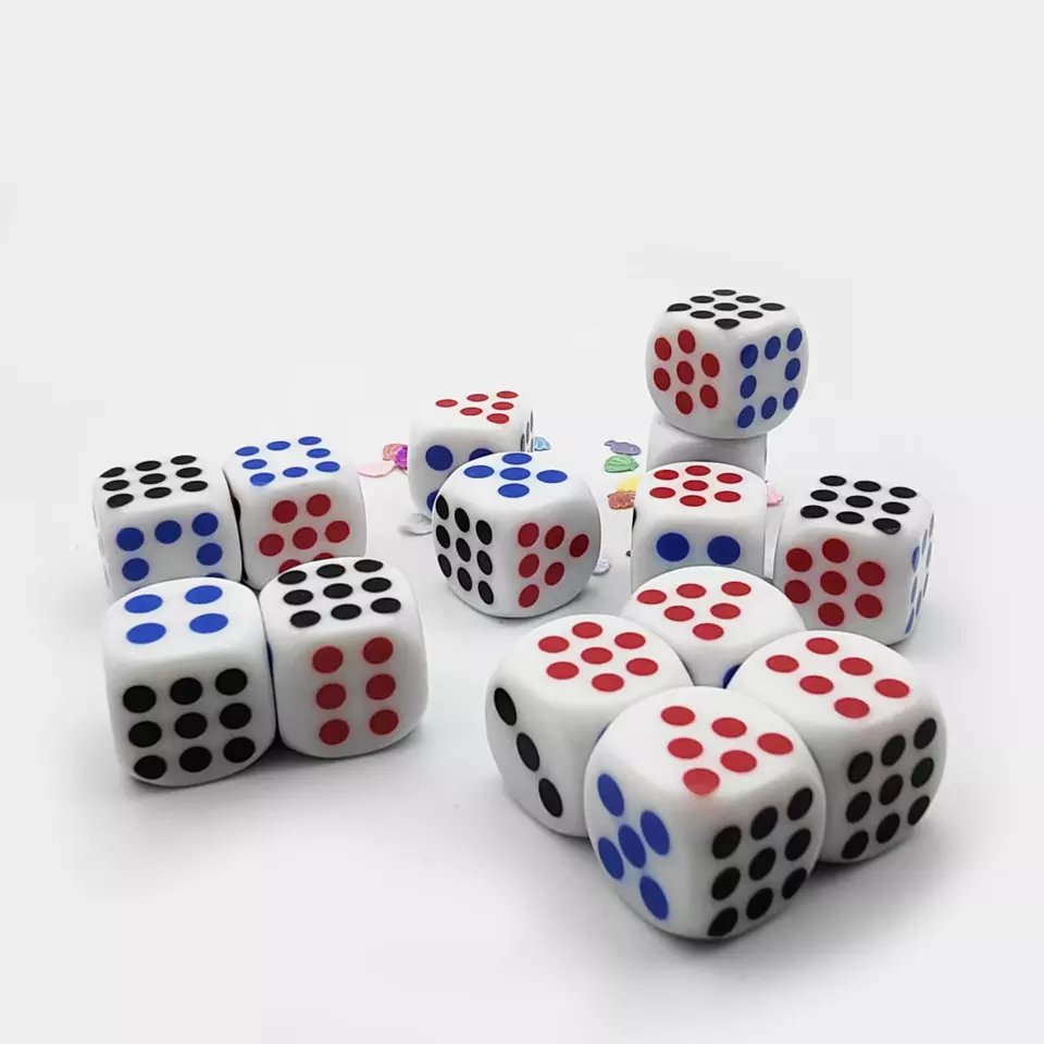 Factory Wholesale Point Standard Acrylic Resin Polyhedral 16mm Board Game Dice Set for Table Game Casino Dice