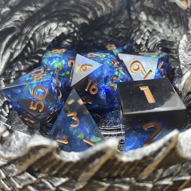 Two-color DND RPG Polyhedral Resin dice set D6 d20 Dungeon adventure and role-playing board role-playing game