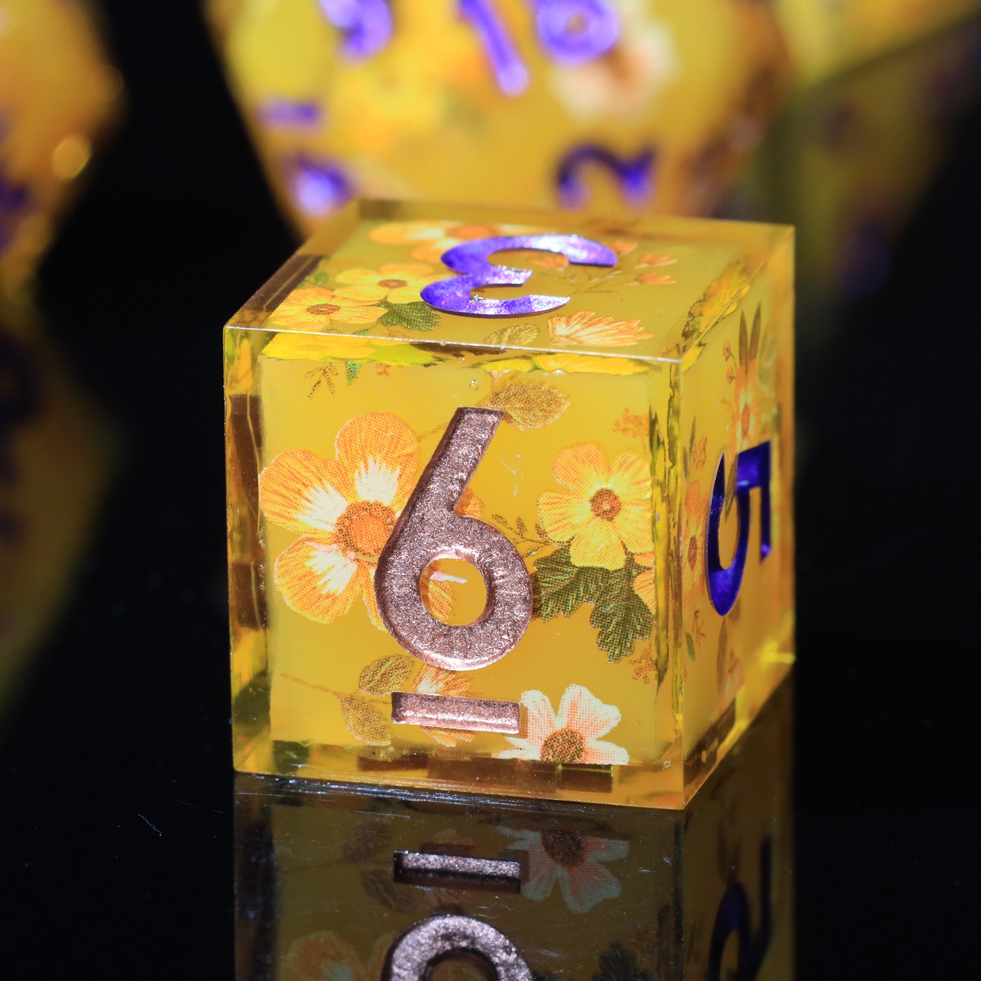 MINI PLANET Handmade Stickers DND Dice Set 7pcs Wholesale Custom Resin Dice For TRPG Board Game Sharp Polyhedral Dice Set DND