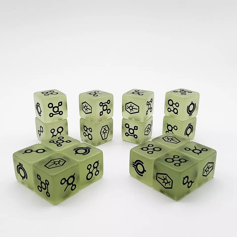Customized Adult Sexy Board Game Dice Luminous Fluorescent Acrylic Engrave Love 16mm Resin Dice Set