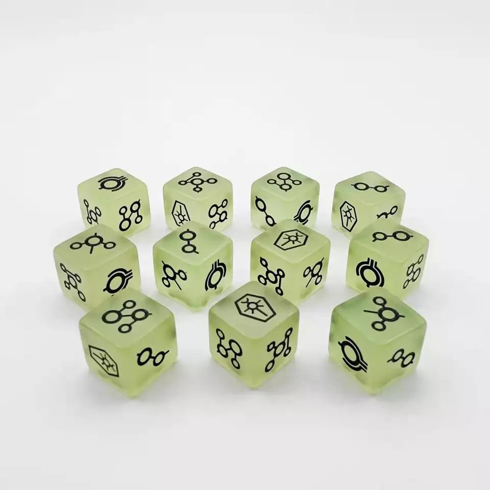 Customized Adult Sexy Board Game Dice Luminous Fluorescent Acrylic Engrave Love 16mm Resin Dice Set