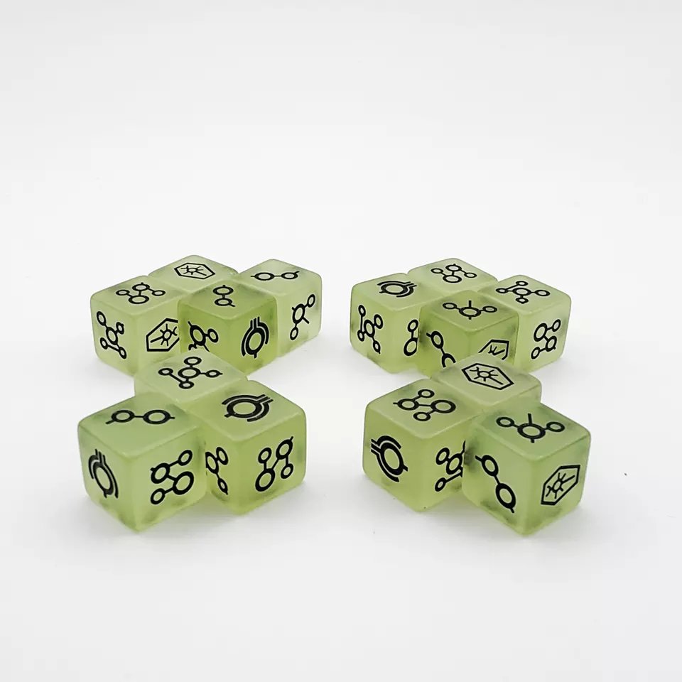Customized Adult Sexy Board Game Dice Luminous Fluorescent Acrylic Engrave Love 16mm Resin Dice Set