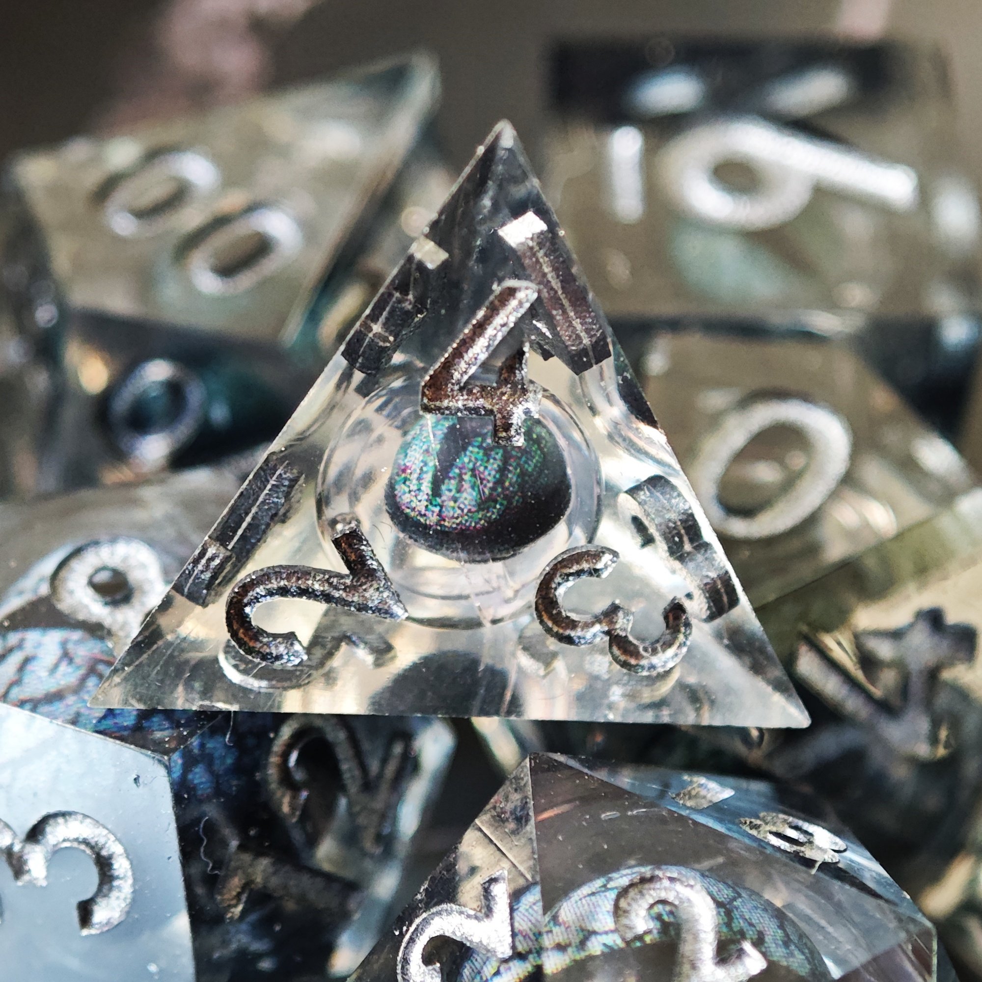 MINI PLANET DND Dice Set Dragon Eye Liquid Core Dice RPG Dungeons&Dragons Wholesale Custom Handmade Polyhedral Resin Dice D6 D20