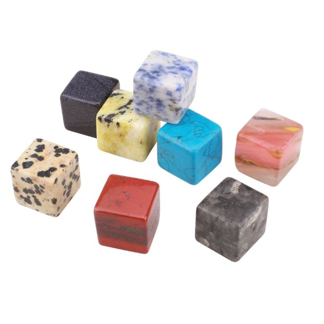 2024 Natural Crystal Stone Square Ice Tartar Decorative Degaussed Stone Whiskey Jade Ice Stone Set For Whiskey Lovers