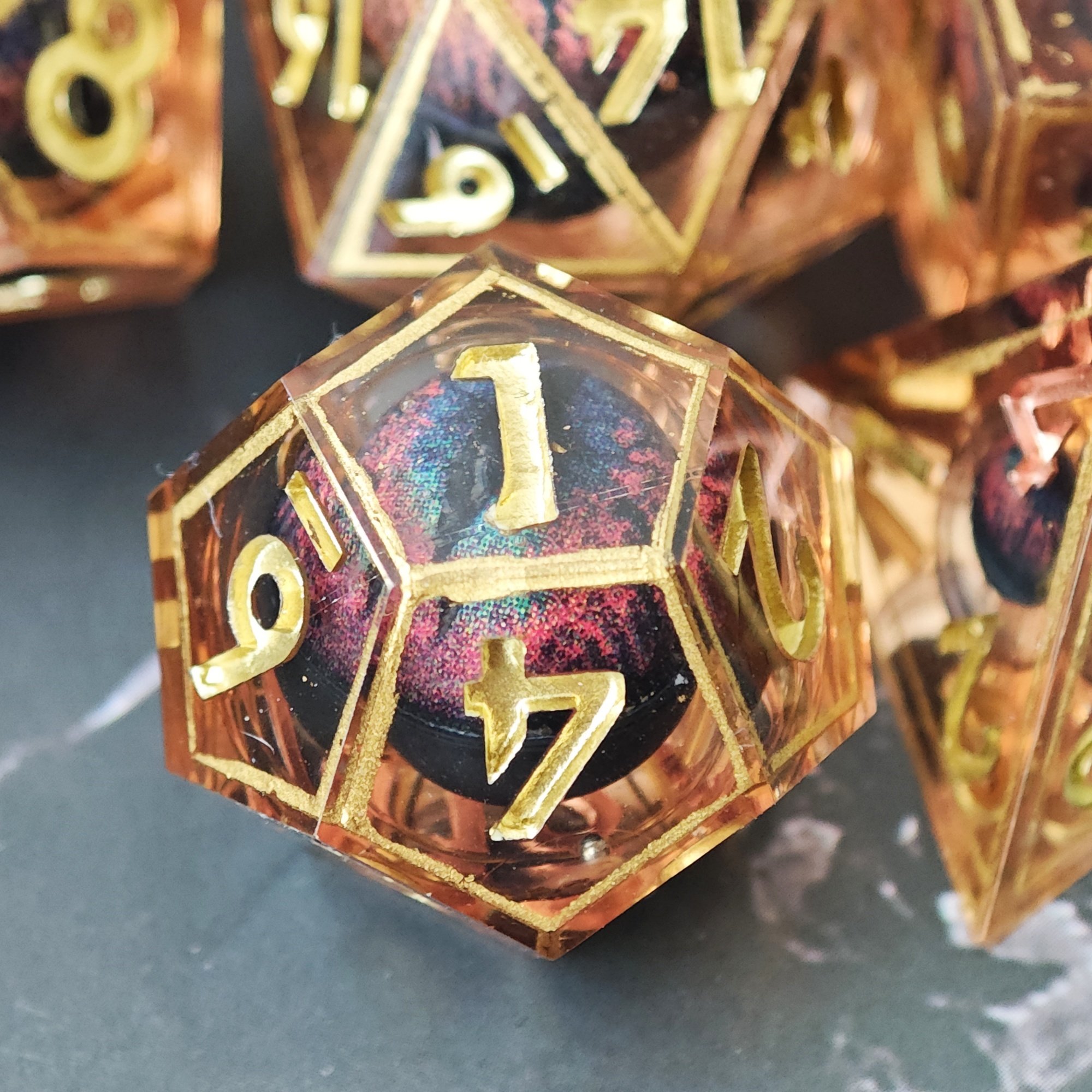 MINI PLANET DND Dice Set Dragon Eye Liquid Core Dice RPG Dungeons&Dragons Wholesale Custom Handmade Polyhedral Resin Dice D6 D20