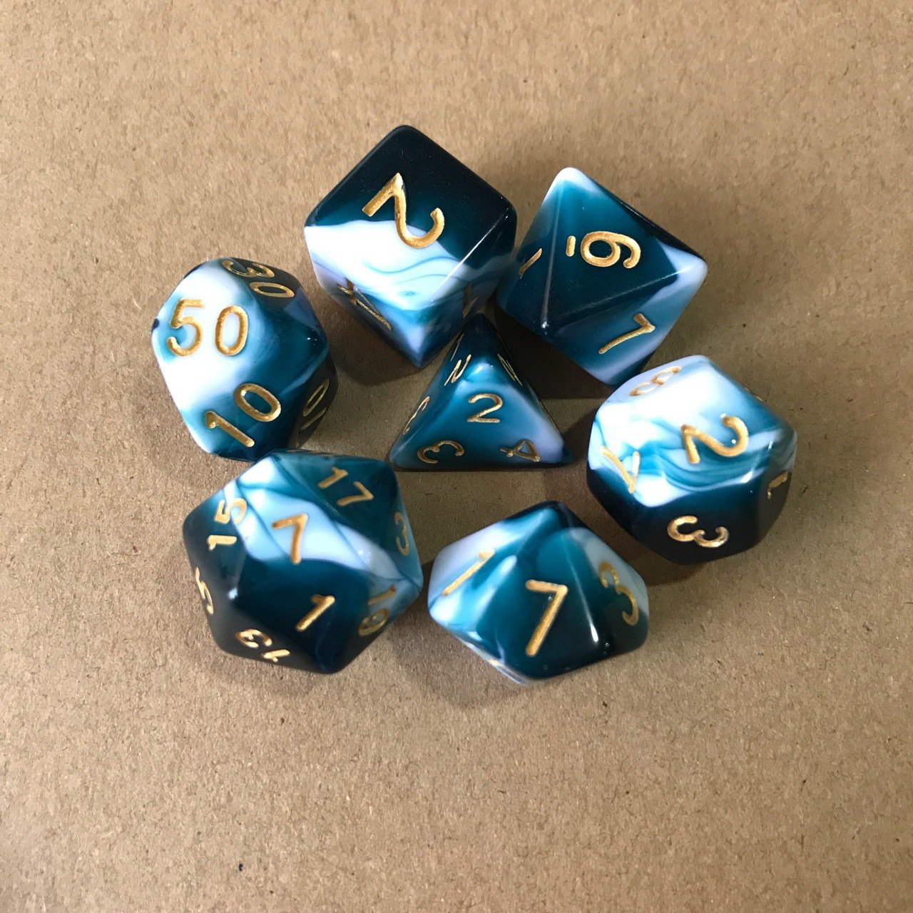 Set of 7 Custom Logo D20 Shape 16mm Square Acrylic Wood Plastic PRTG Game Pieces Two-Color Star Runner Dice for DND Use