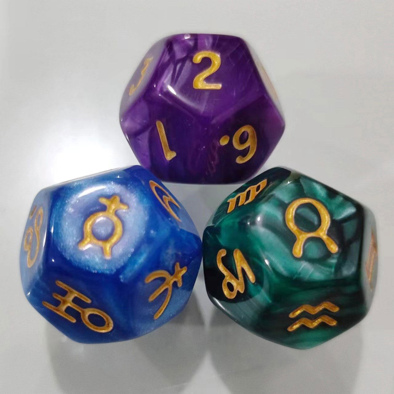 3pcs per unit acrylic flash powder colorful constellation divination Fortune-telling 12-face poker dice16mm Board Dice Game