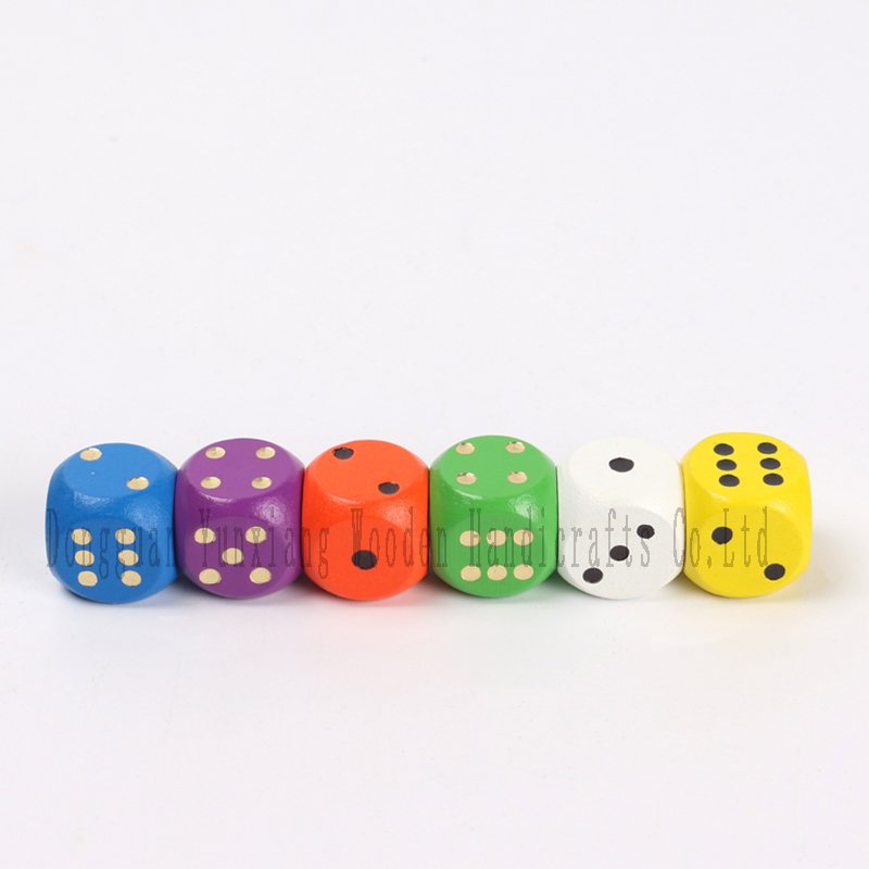 16mm Game Dice Round Edge Wooden Dice Random Color Dices