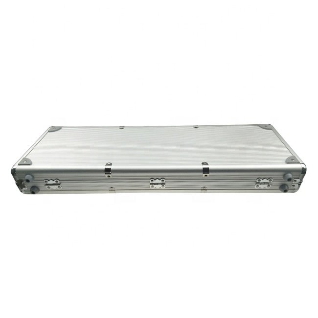 Poker Set Chips 500 pcs Casino in Silver Aluminum Case Box