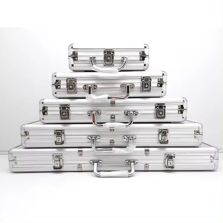 Pro 500pcs Aluminum Chip Case Silver Professional Carrying Chip Container Poker Chip Storage Box Organizer