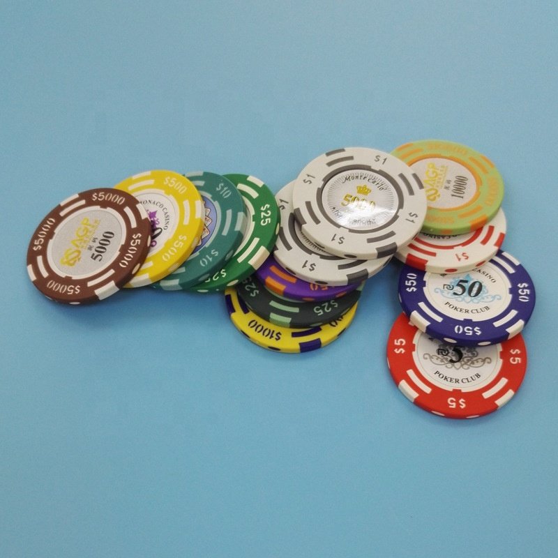 popular design 13.5-14g clay poker chips US dollar casino club bar poker chips for sale