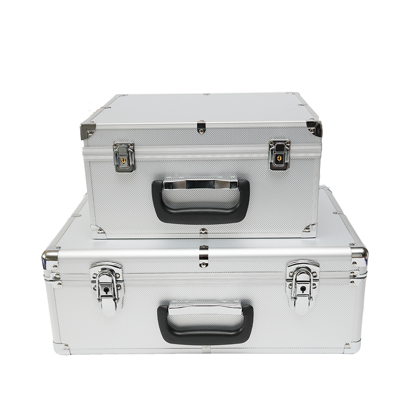 DRA-GB300 NEW 600pcs Poker chips 6 decks Playing cards Bargaining Poker chips set card shuffler card shoe with aluminium Case