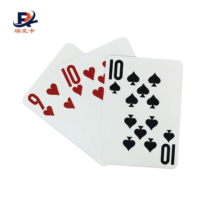 High Quality 88*63*0.36mm RFID Chip Plastic Poker Playing Card