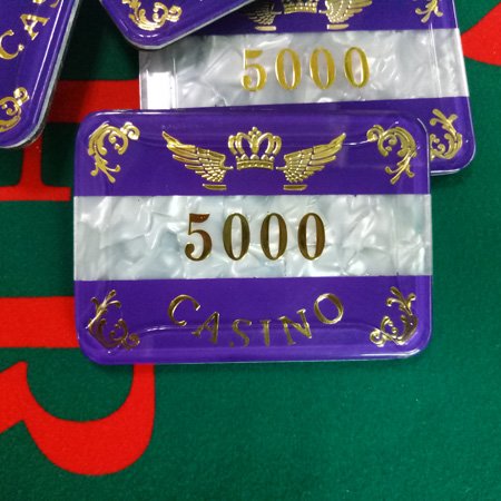 Wholesale acrylic poker chip with different denominations