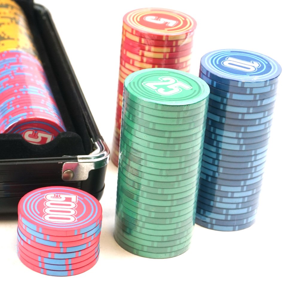 Casino Professional Grade Custom 300 500pcs Poker Tournament Ceramic Chip Set Black Portable Aluminum Case Poker Chip Set