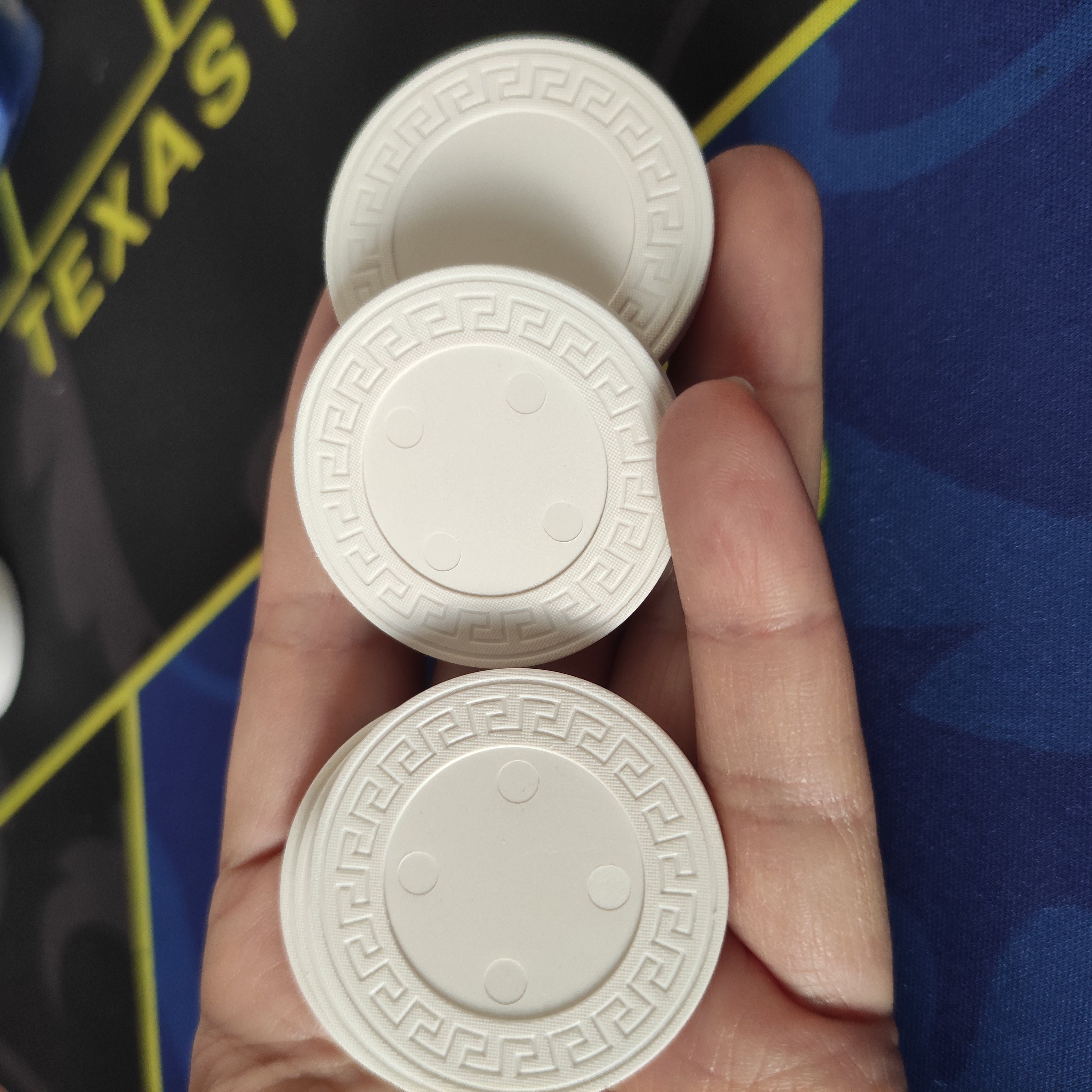 38mm 39mm 43mm 45mm 50mm 52mm 55mm 60mm ceramic circle shape or rectangular shape poker chips mold open