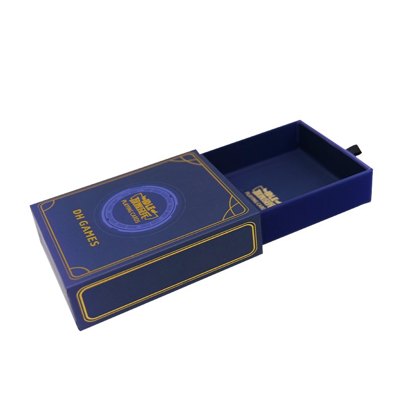 Custom Promotional Print Plastic PVC Waterproof Gold Foil Plastic Playing Poker Cards With Drawer Box