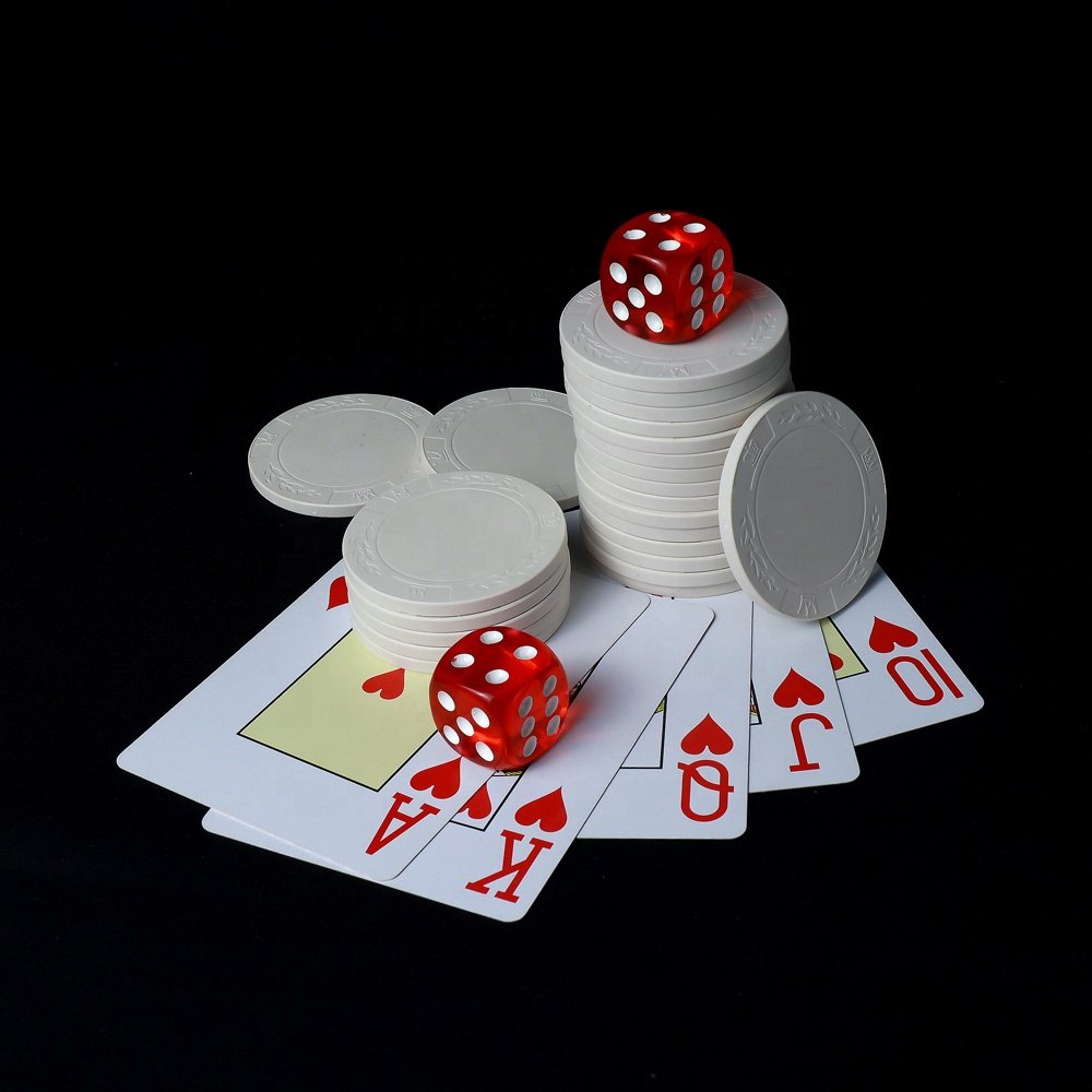 Factory supply white blank ceramic chips 43mm 12g 3 crown wheat ear engrave round chip custom logo design for casino game