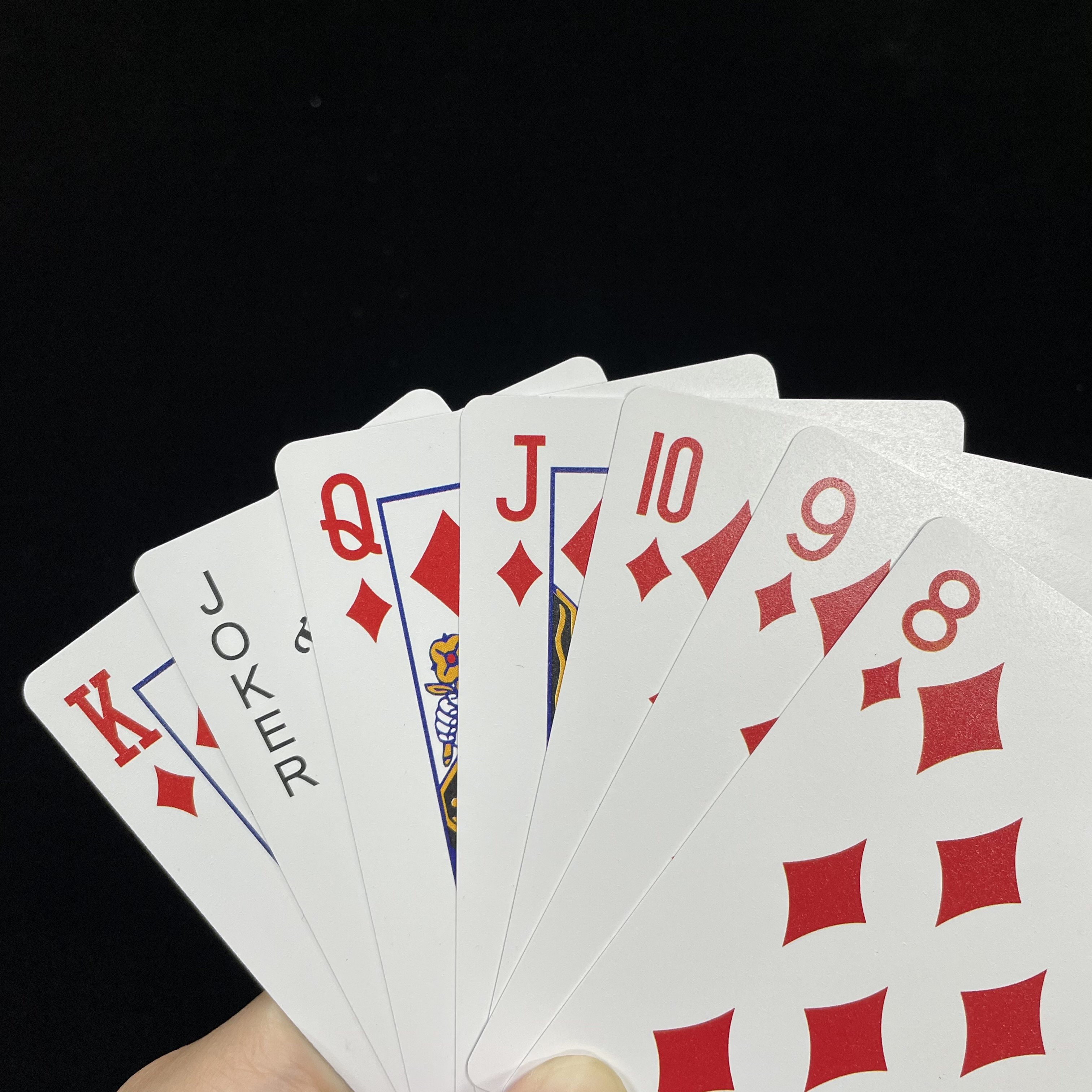 Customized Playing Cards High Quality Printed Waterproof 100% Plastic Pvc Poker Playing Cards for Wholesale