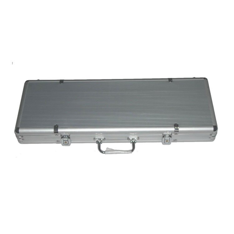 500 Piece Plastic Poker Chips Set With Silver Aluminium Box