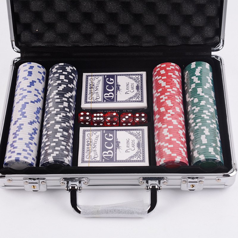 Table Games Poker Chips Game Set In Aluminum Case Table Gambling Poker Chips Set 200pcs