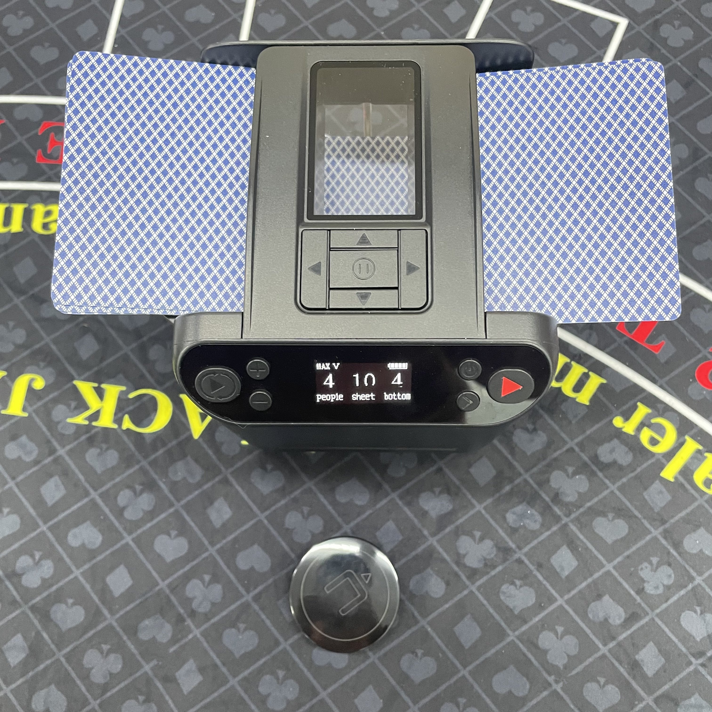 Automatic Cards Dealer Distributing Playing Cards Shuffler Poker Shuffling Machine for Card Game