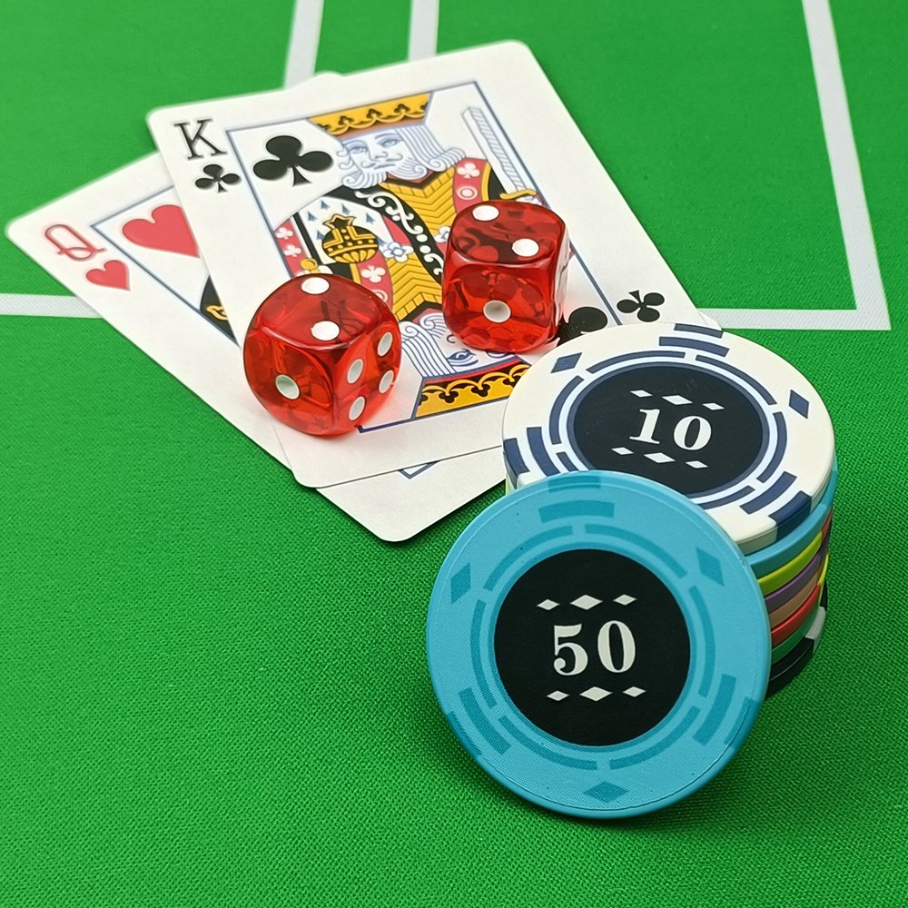 Any Design Can Do 10g Rounders Customized Ceramic Poker Chips Set 39mm China Factory