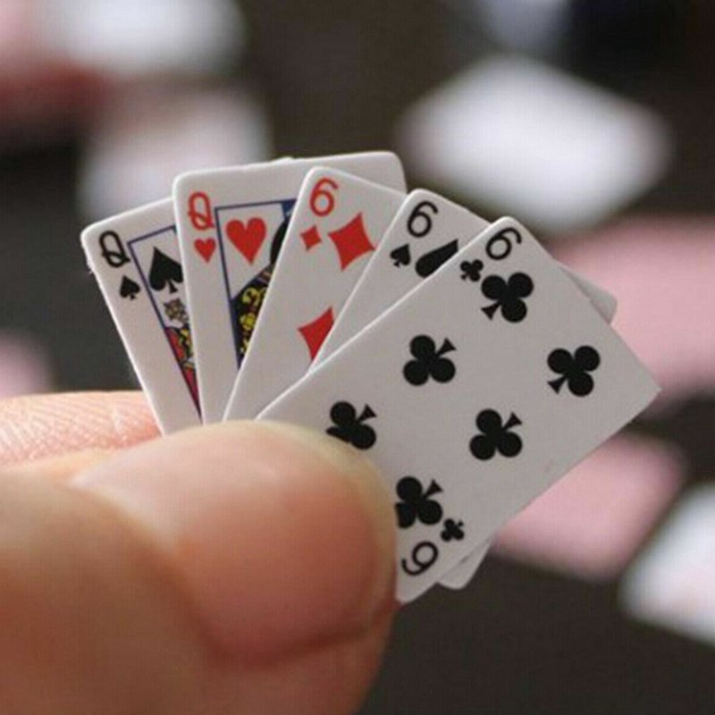 Wholesale Custom Super Mini Miniature Coated Tiny Poker Card Deck Playing Cards Set