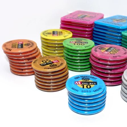 Customize Casino Entertainment Plastic Professional Premium Clay EPT Custom Ceramic Poker Chips