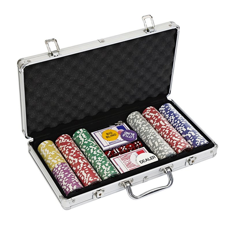 300 pcs Pieces Plastic Texas Hold'em Poker Chips Set With Aluminum Case