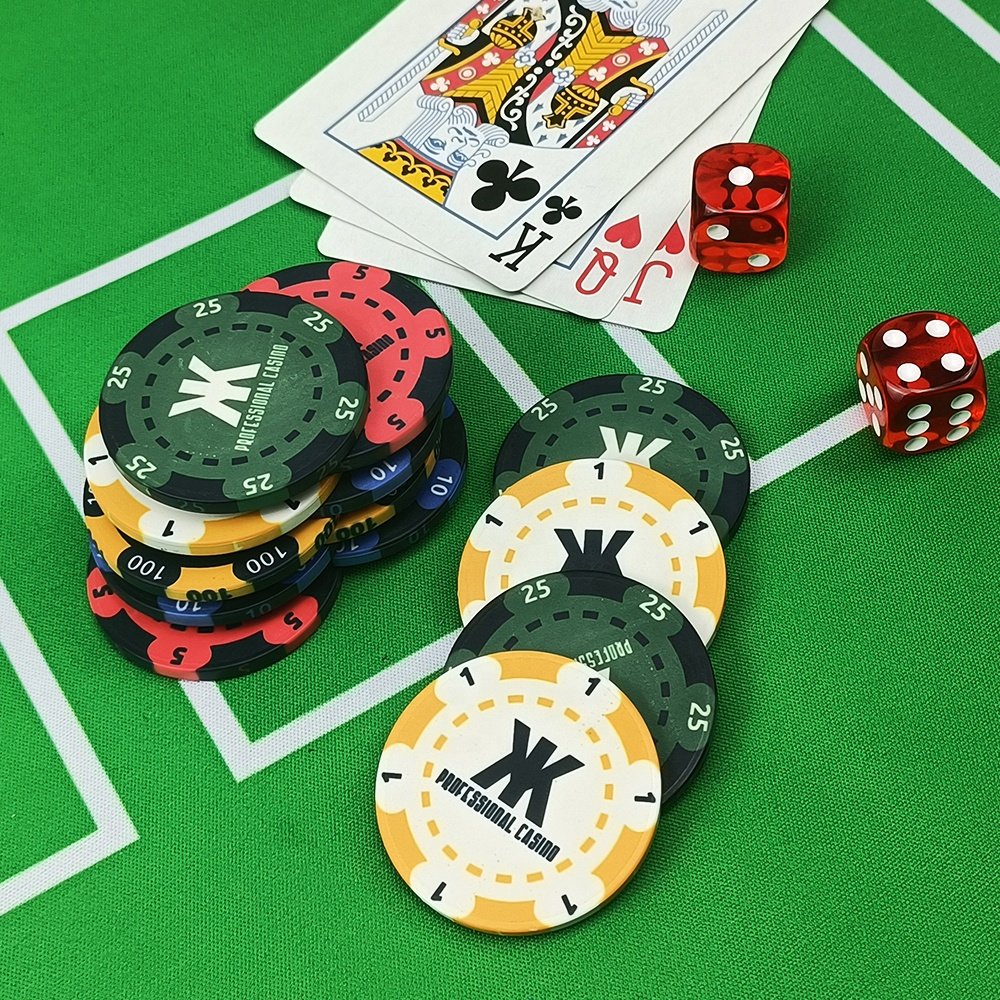 Best price casino ept ceramic poker chips 10g 39mm custom logo and color from manufacturer supplies for gambling game