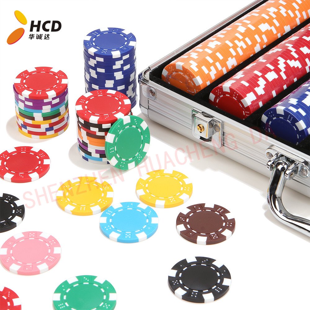 500pcs Clay Composite Poker Chips Set with Aluminium Case 2 Playing Cards-for Bargaining Poker Games