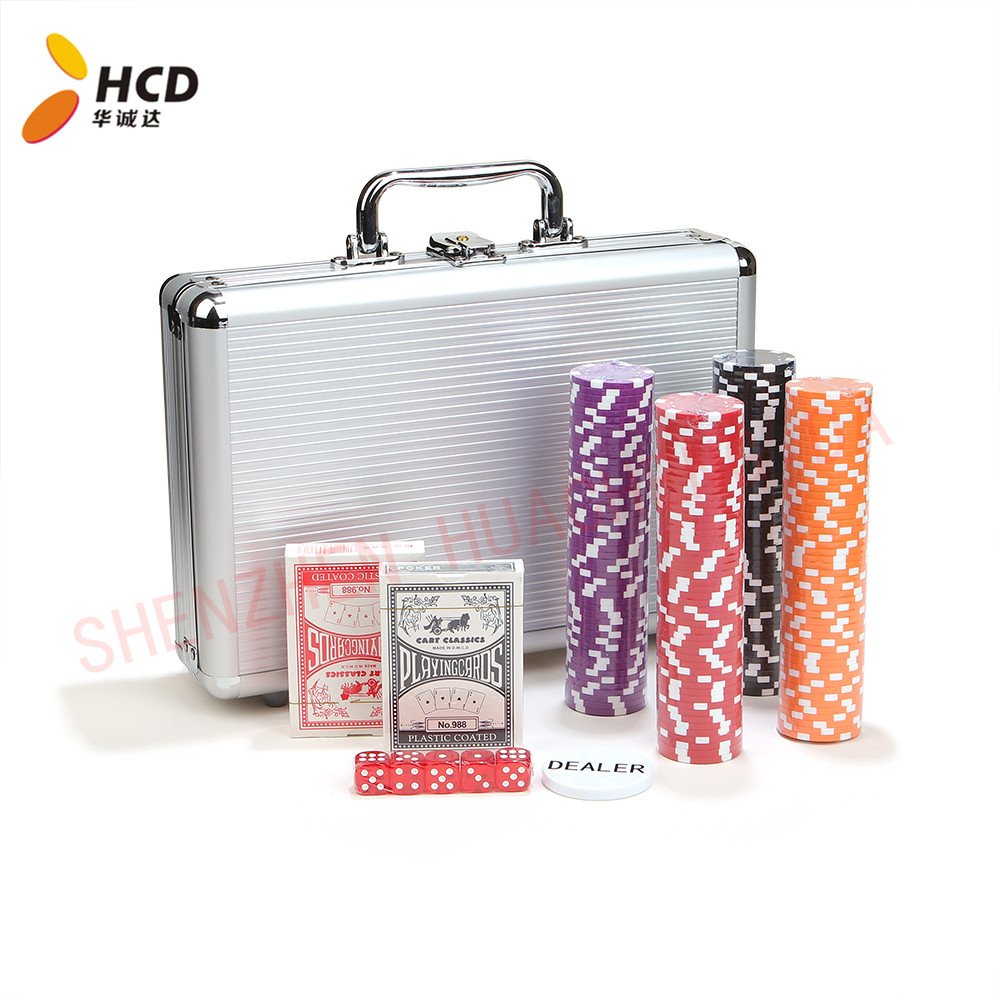 500pcs Clay Composite Poker Chips Set with Aluminium Case 2 Playing Cards-for Bargaining Poker Games
