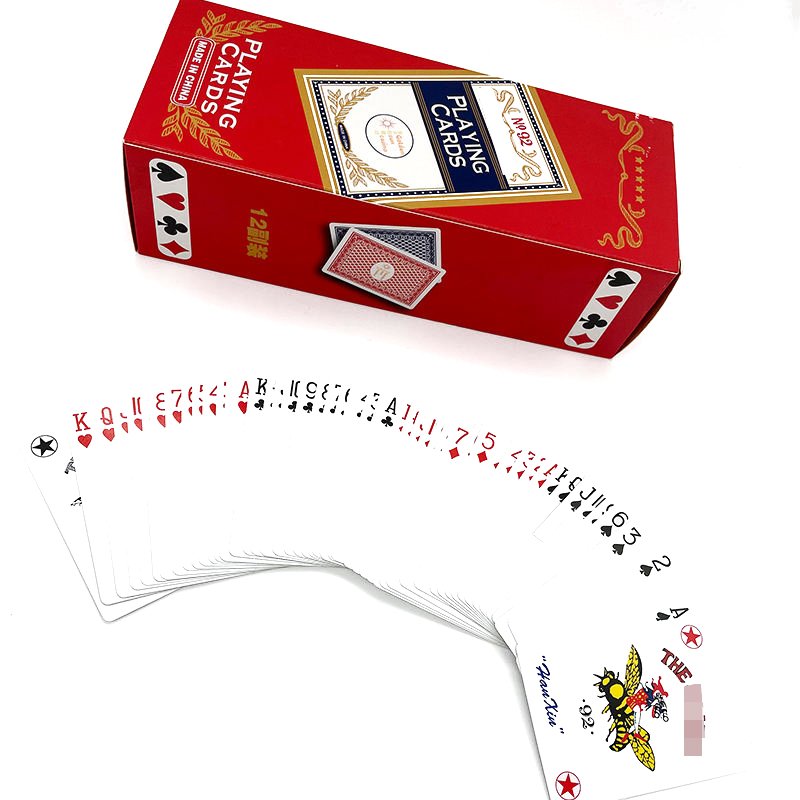 Custom Logo Playing Cards Poker Plastic Poker Cards Print Poker Chip Set For Entertainment