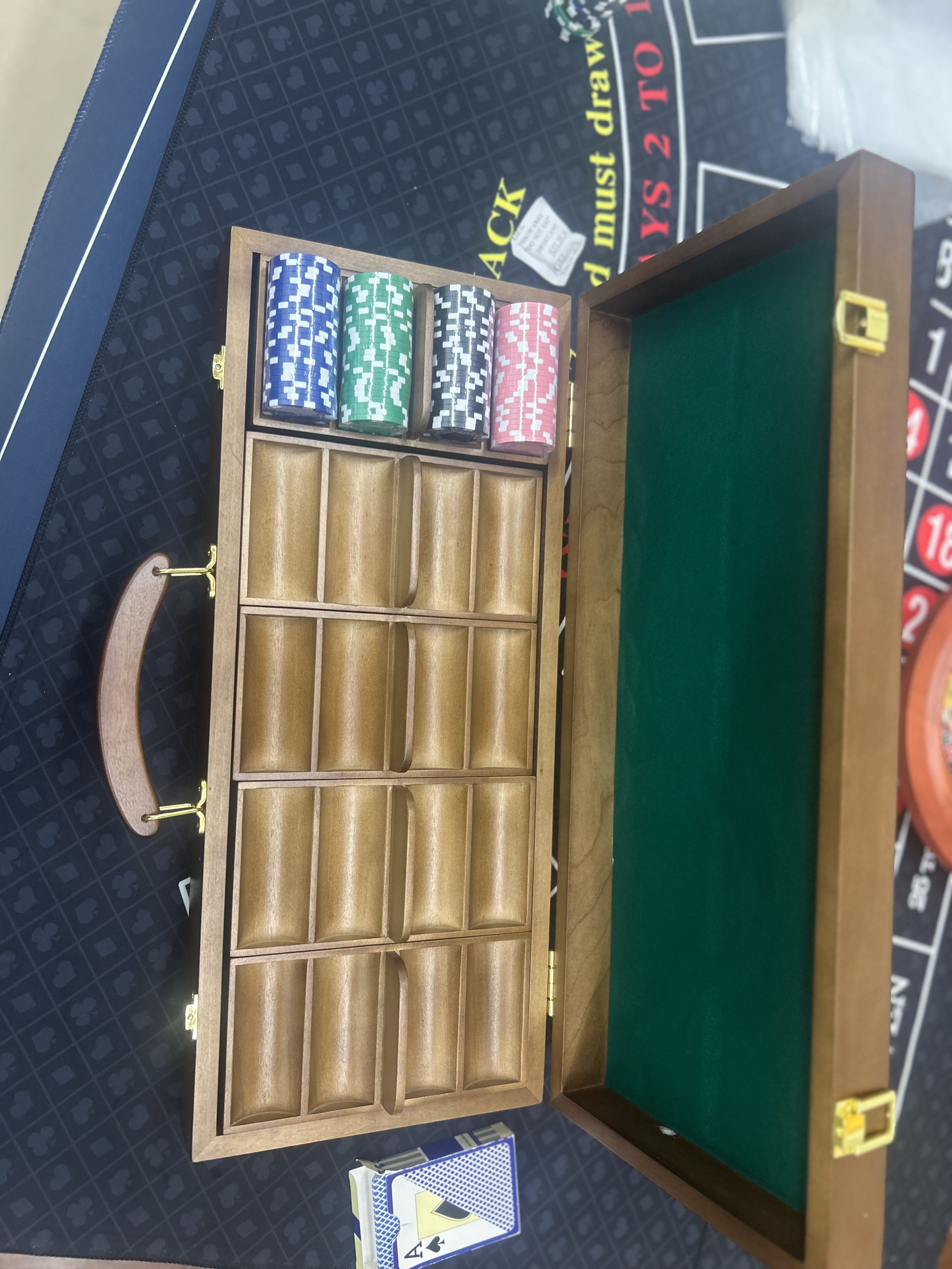 Wholesale 14g 39mm Casino Professional Luxury Clay 600/1000 Poker Set Box Set De Poker Chip Set/