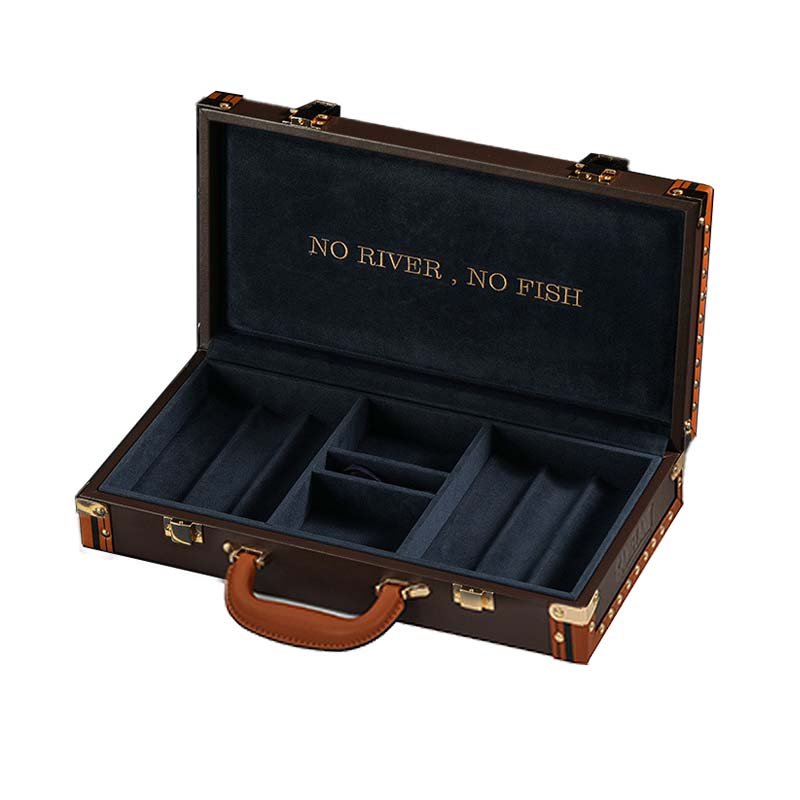 New 39/40/43mm leather case chip set, equipped with 300 poker chip set boxes with entertainment function