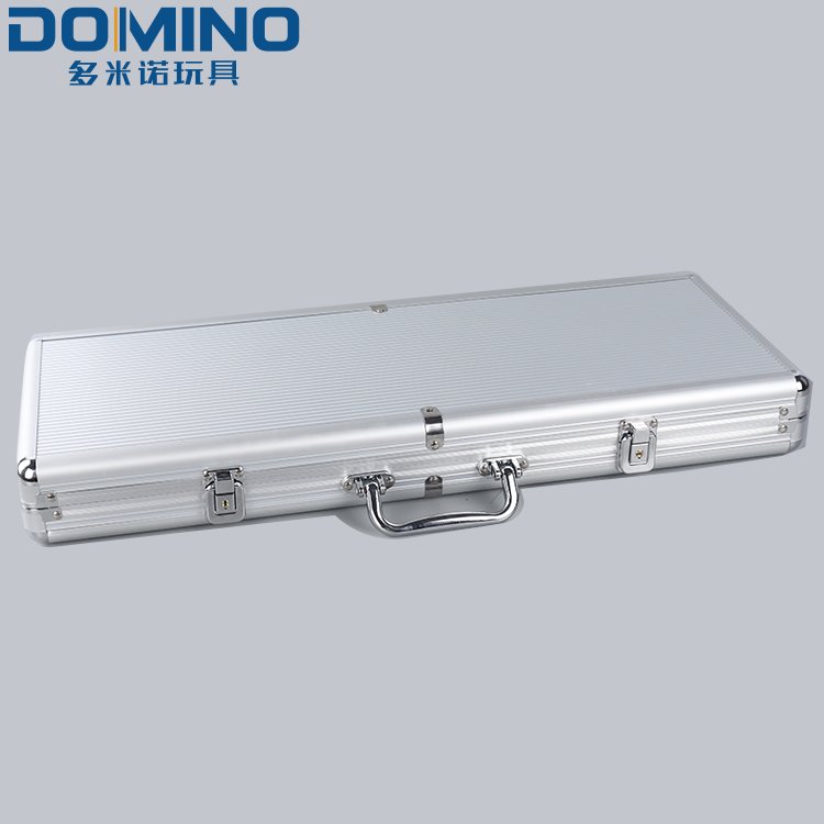 500pcs Poker chips 2 Playing cards Bargaining Poker chips set with aluminium Case Clay Composite Poker Set