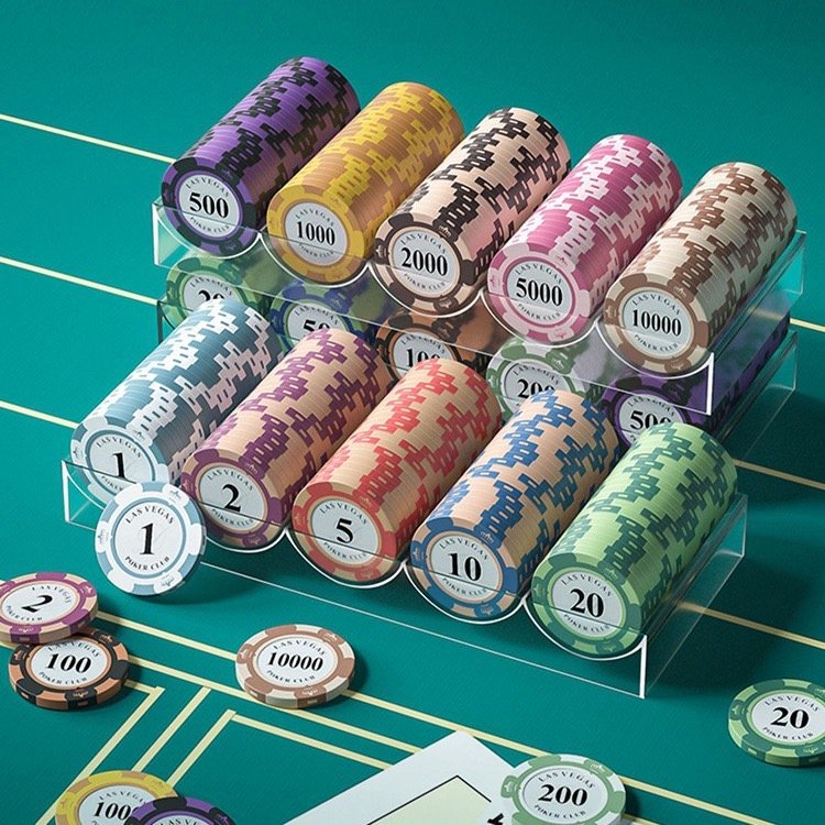 Wholesale High Quality Custom Made Poker Chips Clay Poker Casino Chips 40mm Manufacturing Poker Chips