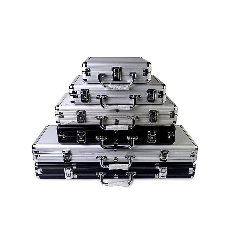 Hot Size of 300 pcs Poker Chips Capacity Suitcase Black Jack Container Case/Box Aluminum Suitcase