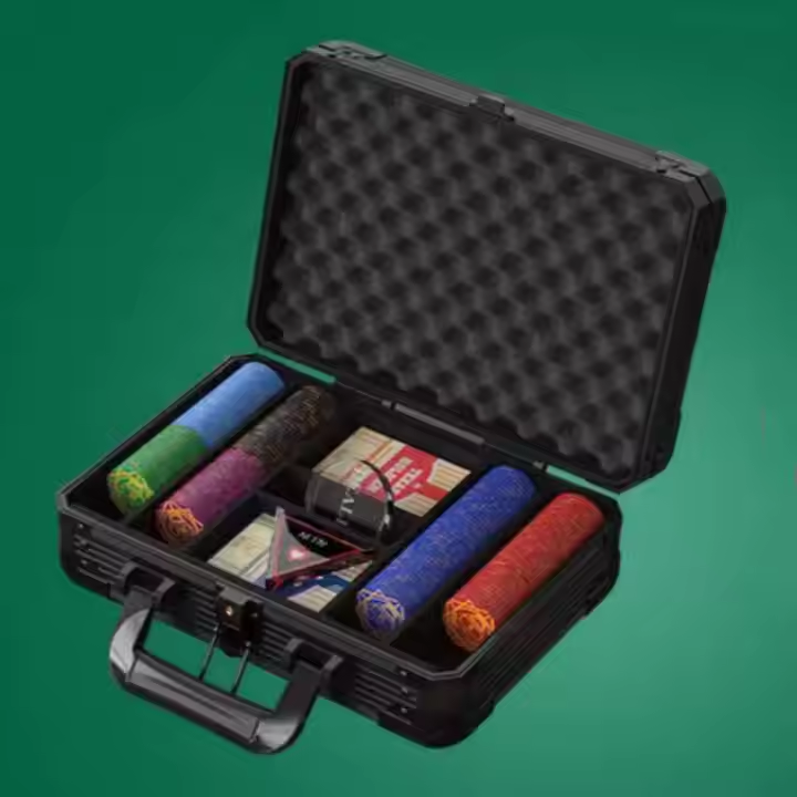 Professional 200pcs Ceramic Poker Chips With Storage Case For Casinos Briefcase poker chips