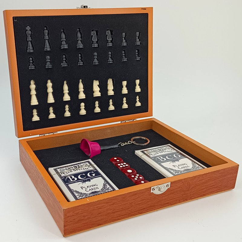 Hot Travel vintage strategy schach wooden chessboard chess staunton board domino divination poker chips dice game in luxury box