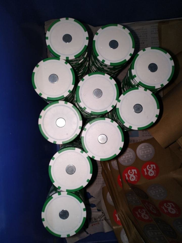 Custom New Poker Chips 11.5gms Magnet