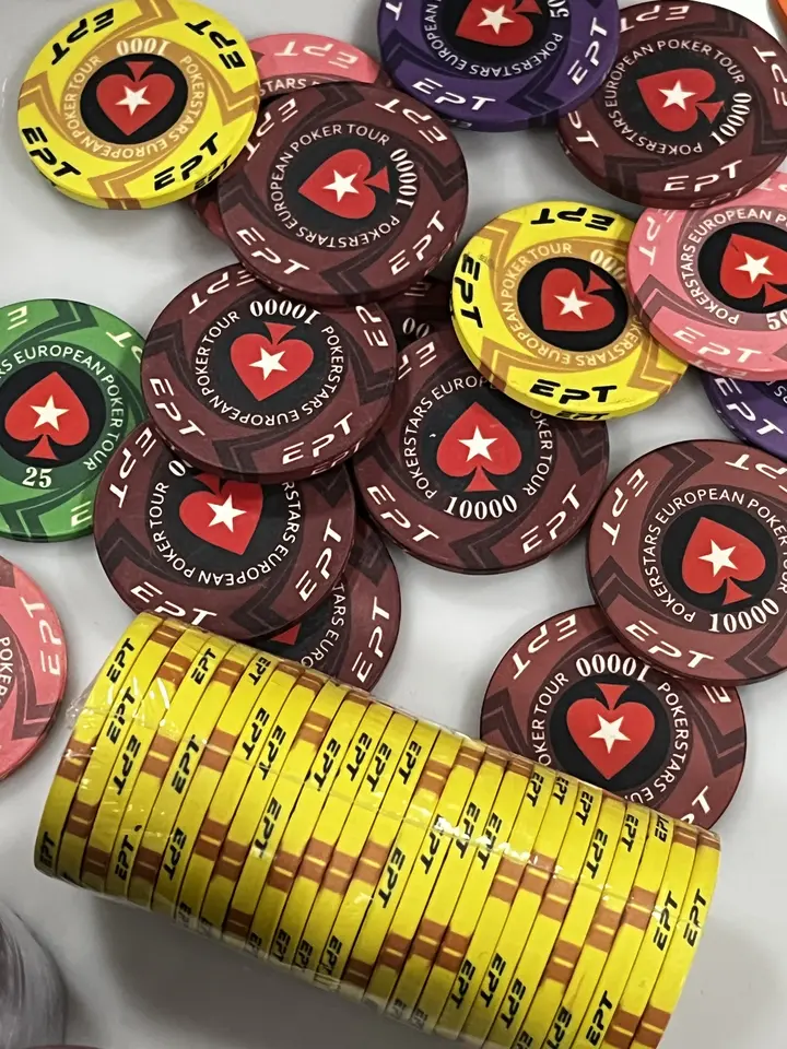 Custom Different Color Game Entertainment Poker Chips Ceramic 39mm Ept Poker Chip Set